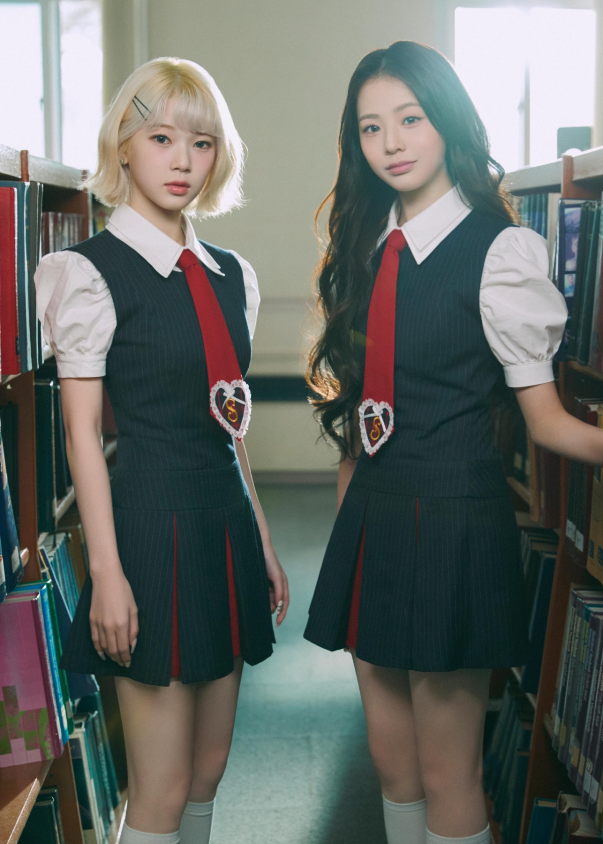 유니스 코토코, 임서원(왼쪽부터)