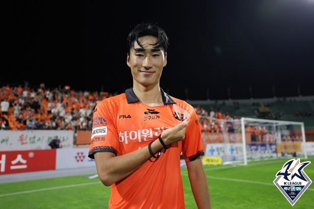 강원 시절 서민우. /사진=한국프로축구연맹 제공