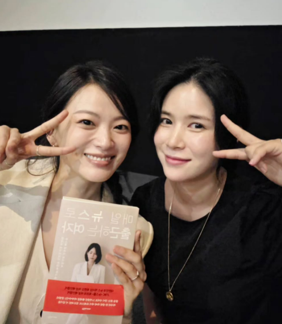 배우 천우희(왼쪽), 한민용 JTBC 앵커 /사진=SNS