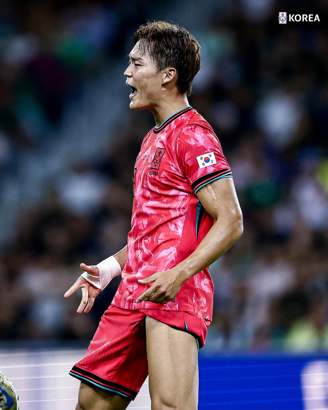 대한민국 축구 국가대표팀 공격수 오현규가 10일(한국시간) 미국 테네시주 내슈빌의 지오디스파크에서 열린 멕시코와의 축구 국가대표팀 평가전에서 골을 넣은 뒤 기뻐하고 있다. /사진=대한축구협회 SNS 캡처