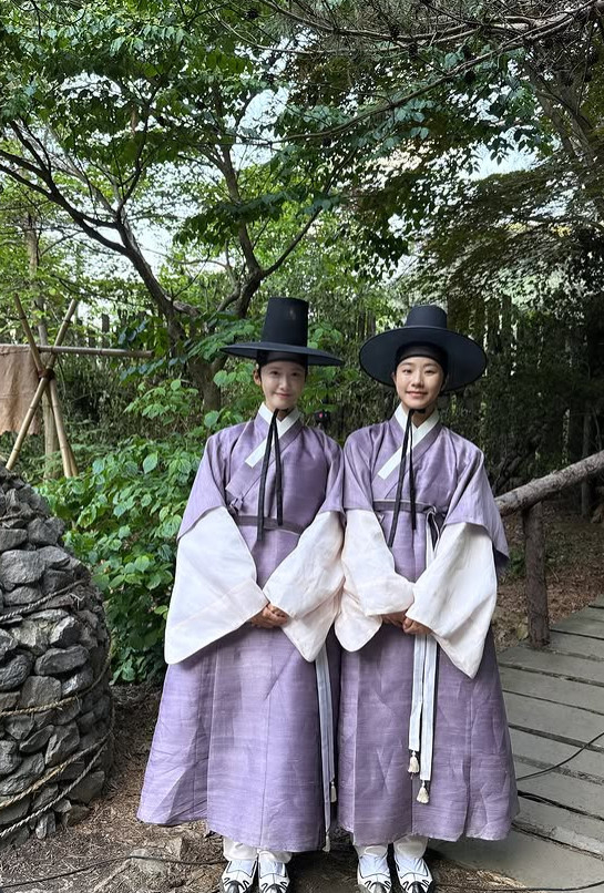 배우 윤아, 전희정 /사진=인스타그램