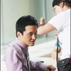 [포토]장현성, 땀이 많이 나서 메이크업 수정은 필수