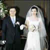 만우절 신부 권연우, 수줍은 입장