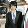 깔끔한 수트 차림의 이동건, '빛나네!'