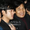 [★포토]안성기, '한선아 긴장풀어!'