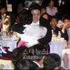 [★포토]김학도, '장모님과 뜨거운 포옹'