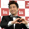 유세윤, 강호동· 소녀시대 등 1000명 축하속 결혼(종합)