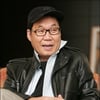 조영남, 日돕기음악회서 '서시' 불러 '논란'
