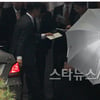 [★포토]정용진-한지희 결혼식, 초대장 확인받는 하객