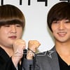 [★포토]신동 '내 주먹이 좀 더 크네'