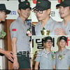 [★포토]이준기-박효신, 같은 군복 다른 계급