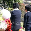 환희·준희, 故최진실 3주기 참석 "씩씩하게 생활"  