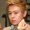 [★포토]토니안, '긴장 속에서 메이크업'
