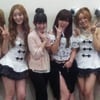 시크릿, 日걸그룹 AKB48과 다정샷.."자주보길" 