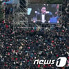 [★포토]축하공연 펼치는 월드스타 "싸이"