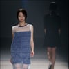 [★포토]'시스루 눈금 패션'