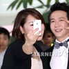 [★포토]'결혼' 박영서, 인증샷은 기본이죠!