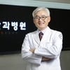 새빛안과병원-연예인 야구팀, 저소득층 백내장 수술 지원