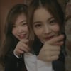 하이수현+바비, 카메라 밖에서도 '화기애애'