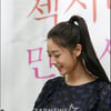 [★포토]클라라, '사인도 섹시하게'