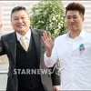 [★포토]강호동-김종민 "초레이 하! 축하해!"