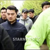 [★포토]김현중 '삼엄한 경호받으며 입대'