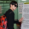 샤이니 민호, 체크패턴 백팩으로 공항패션 '킹'