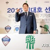 'ML 도전' 이대호, 야수 최초 한·미·일 무대 경험할까