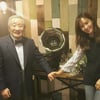 소녀시대 유리 , 배우 송재호와 51년 세월 넘어 '깍지손'