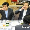 '자갈치 회동' 김무성, 25일 상경.. 무공천 입장은 '변화無'