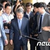 檢, '정운호 구명 로비 의혹' 홍만표 변호사 구속 기소