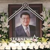 故 구봉서, 영정 속 편안한 미소.."편히 쉬세요" 추모물결