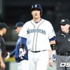 美 언론 "카미네로, 이대호 밀친 앤드루스에 명백한 보복구"