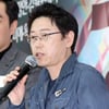 신철, ★들 축하 속 연하 방송작가와 결혼..신정환도 참석