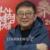 '춘몽' 장률 감독이 밝힌 '연기파 감독 3인과 영화 만들기'(인터뷰)