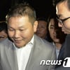 정운호 전 네이처리퍼블릭 대표, 징역 5년.. 김수천 부장판사 징역 7년