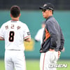 한화, 코칭스태프 보직이동.. 김정준 코치 팀 떠나