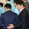 [★포토]신태용 감독 축하하는 차범근