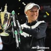 워즈니아키, V.윌리엄스 제압...WTA 파이널 첫 우승
