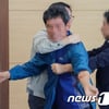 제주 주민이 원희룡을 폭행하고 자해한 이유
