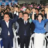 이재명, 출구조사서 승리..'형수욕설''김부선 스캔들' 영향 없어