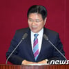 '뇌물·횡령 등 혐의' 홍문종 의원, 27일 불구속기소