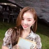 '트로트 여신' 설하윤, '봉하음악회' MC 인증샷 '꽃미모'