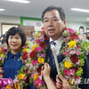 법원 "선거법 위반한 이윤행 군수, 징역 1년 선고"