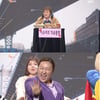 "새 신부에게 싸이 분장"..이수지 결혼, 웨딩 촬영중 그네 무너져