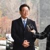 이재명 "당 단합 위해 백의종군하겠다"..민주당 "재판 지켜볼 것"