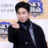 'SKY머슬' 유세윤 "중학교 2학년 된 기분..샤워 후 셀카 찍게 돼"