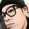 피오, 비니+뿔테안경으로 꾸러기 매력 "감기 조심!"