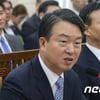 강신명 전 경찰청장 "승리, 일면식도 없다"..의혹 반박