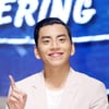 "승리 사건 관련 無"..왕대륙, 3년만에 조용히 내한